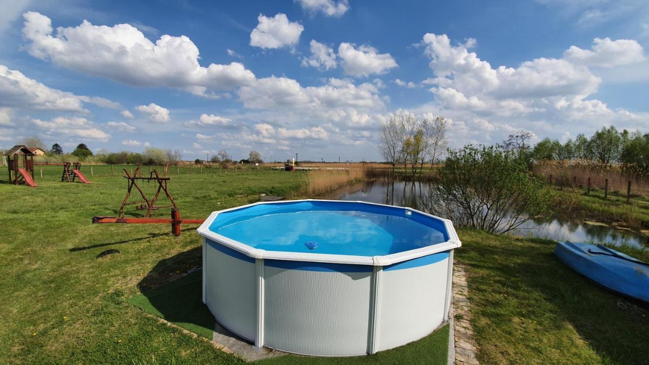 Etno Salas - Etno Ranch - Seosko Turisticko Domacinstvo Βίλα Palić Εξωτερικό φωτογραφία