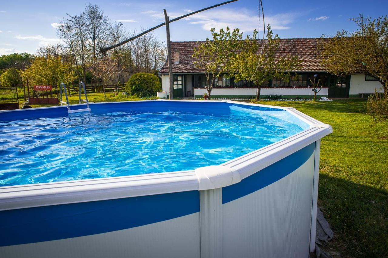 Etno Salas - Etno Ranch - Seosko Turisticko Domacinstvo Βίλα Palić Εξωτερικό φωτογραφία